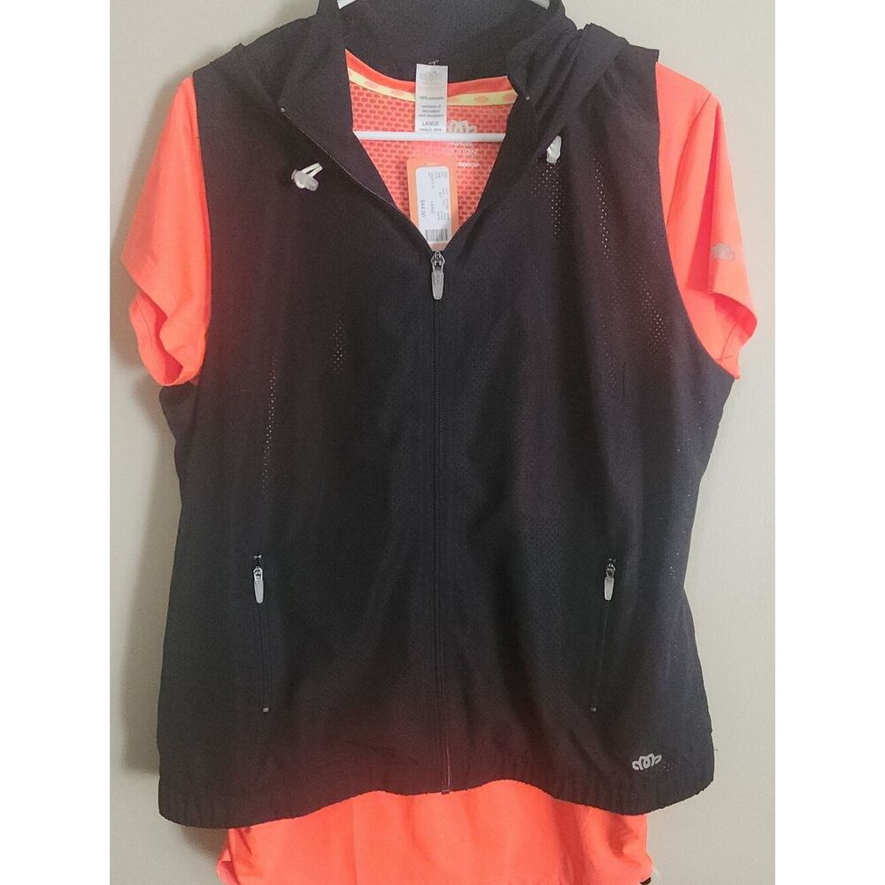 T17 Maurices In Motion Black Mesh Hooded Vest and Neon Orange Activewear Tee NWT
